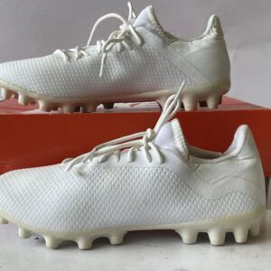 Giày Đá Banh 2hand Hiệu Adidas