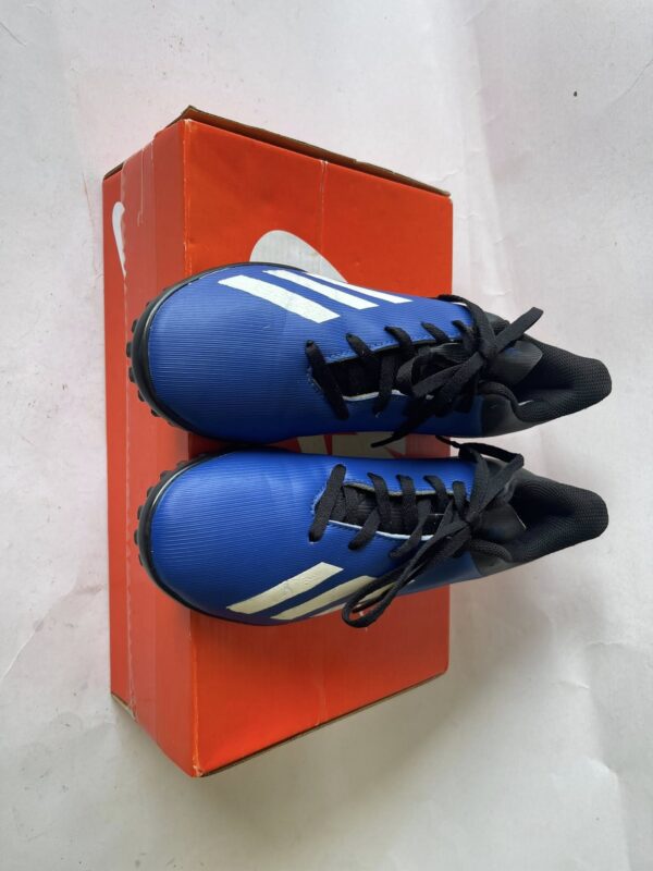 Giày Đá Banh 2hand Hiệu Adidas