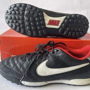 Giày Đá Banh 2hand Hiệu Nike