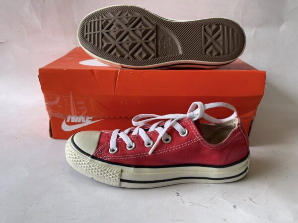 Giày 2hand Thể Thao Hiệu Converse