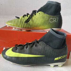 Giày Đá Banh 2hand Hiệu Nike