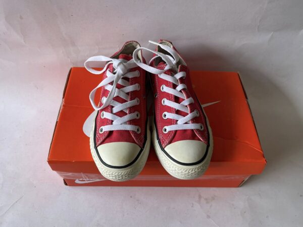 Giày 2hand Thể Thao Hiệu Converse