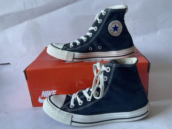 Giày Thể Thao 2hand Hiệu Converse