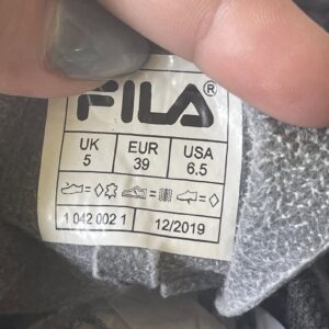 Giày Đá Banh 2hand Hiệu Fila