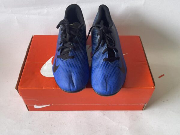 Giày Đá Banh 2hand Hiệu Nike