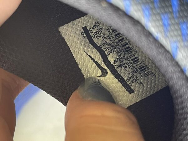 Giày Đá Banh 2hand Hiệu Nike