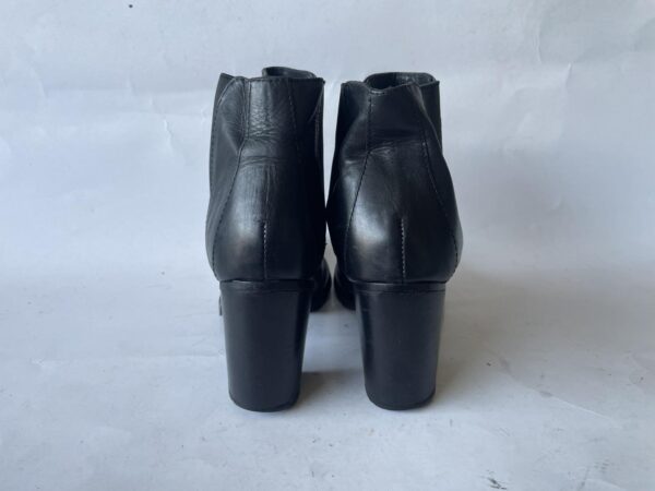 Giày Boot 2hand Tuyển