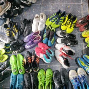 Sỉ Giày Đá Banh Loại Vip