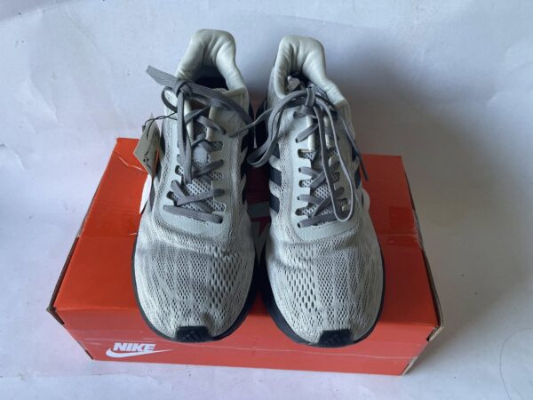 Giày Thể Thao Chạy Bộ Adidas