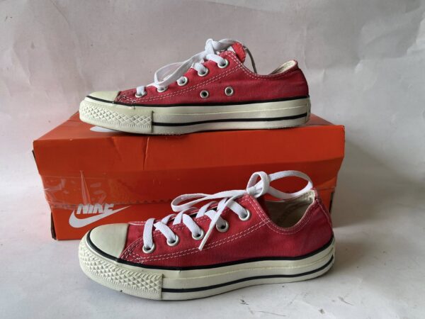 Giày 2hand Thể Thao Hiệu Converse