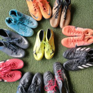 Sỉ Giày Đá Banh Loại Vip