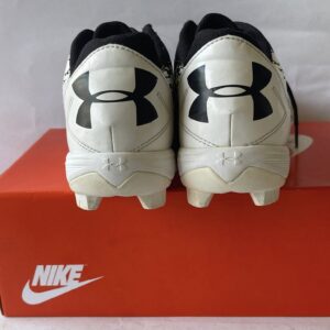 Giày Đá Banh 2hand Hiệu Under Armour