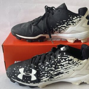 Giày Đá Banh 2hand Hiệu Under Armour