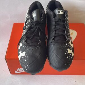 Giày Đá Banh 2hand Hiệu Under Armour