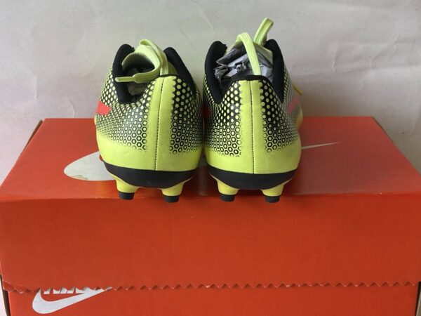 Giày Đá Banh 2hand Hiệu Puma