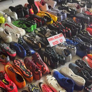 Sỉ Giày Đá Banh 100 Đôi Loại 2