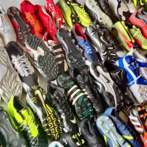 Sỉ Giày Đá Banh 100 Đôi Loại 2