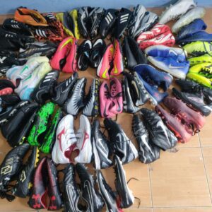 Sỉ Giày Đá Banh Loại 1