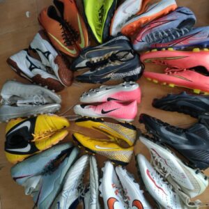 Sỉ Giày Đá Banh Loại 1