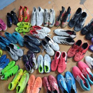 Sỉ Giày Đá Banh Loại Vip