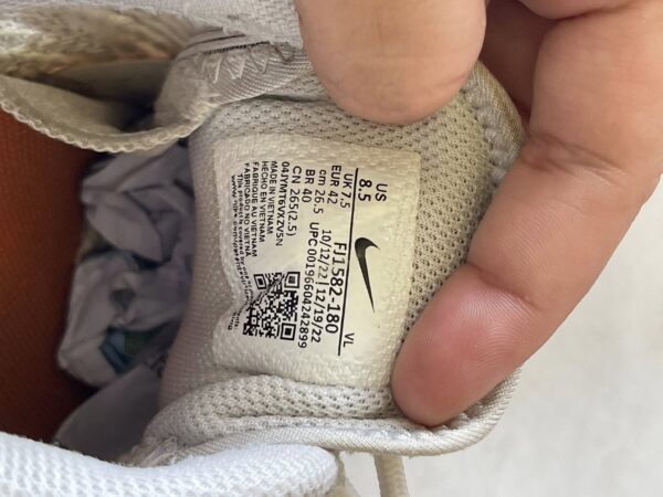 Giày Đá Banh Hiệu Nike