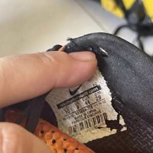 Giày Đá Banh 2hand Hiệu Nike