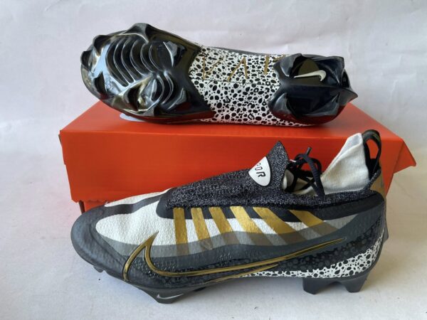 Giày Đá Banh 2hand Hiệu Nike