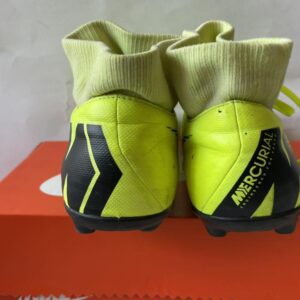 Giày Đá Banh 2hand Hiệu Nike