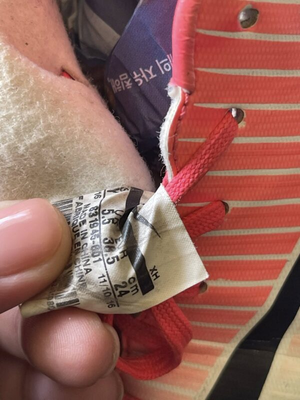 Giày Đá Banh 2hand Hiệu Nike