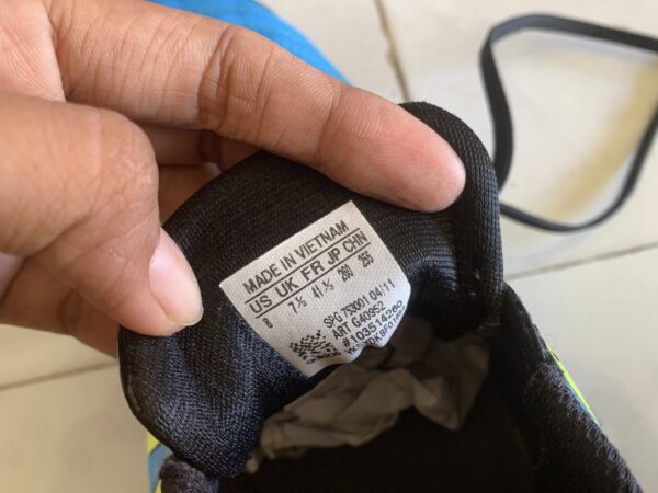Giày Đá Banh 2hand Hiệu Adidas