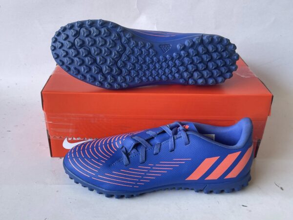 Giày Đá Banh 2hand Hiệu Adidas