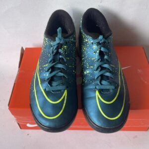 Giày Đá Banh 2hand Hiệu Nike