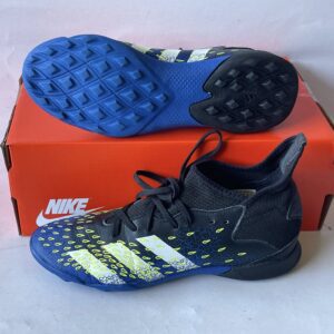 Giày Đá Bóng 2hand Hiệu Adidas