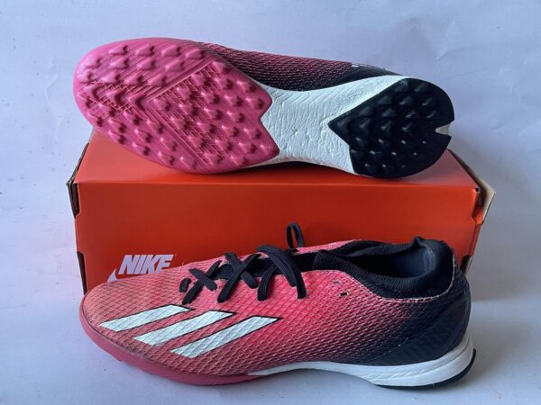 Giày Đá Banh 2hand Hiệu Adidas
