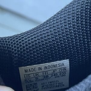 Giày Đá Bóng 2hand Hiệu Adidas