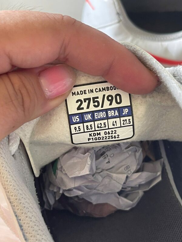 Giày Đá Banh 2hand Hiệu Mizuno