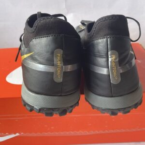 Giày Đá Banh 2hand Hiệu Nike