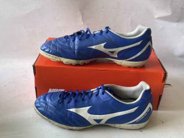 Giày Đá Banh 2hand Hiệu Mizuno