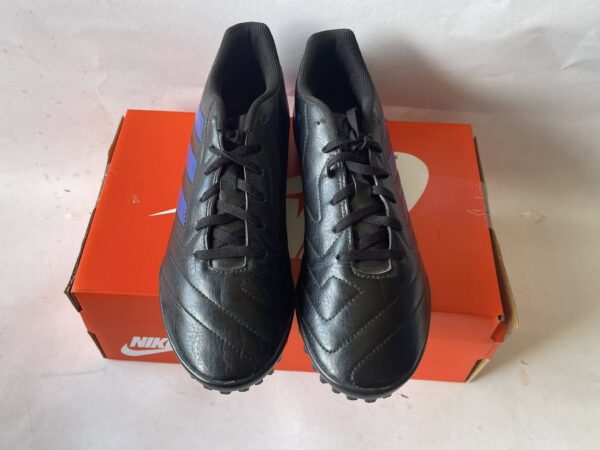 Giày Đá Bóng 2hand Hiệu Adidas