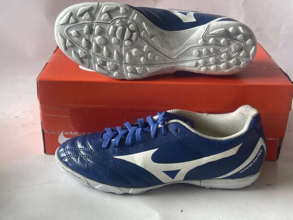 Giày Đá Banh 2hand Hiệu Mizuno