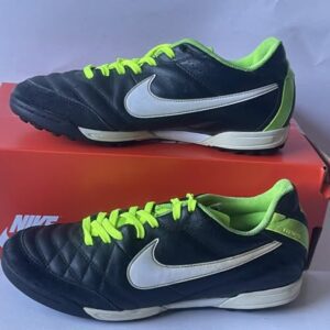 Giày Đá Banh 2hand Hiệu Nike
