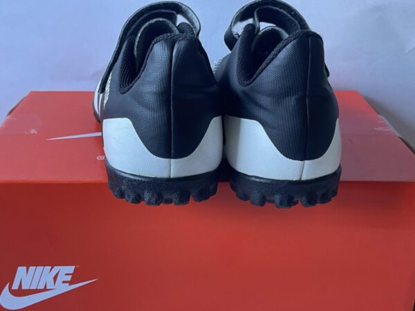 Giày Đá Bóng 2hand Hiệu Adidas