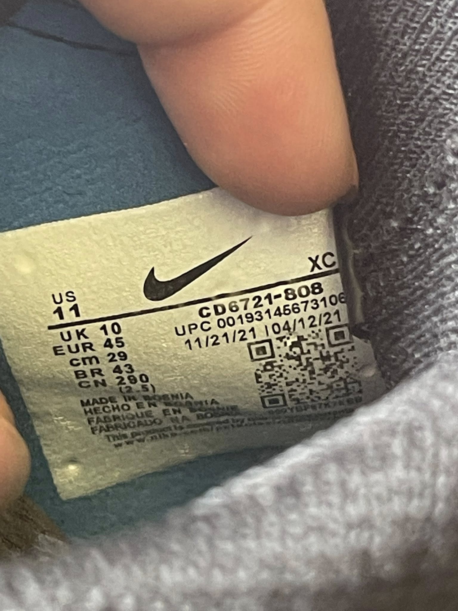 Giày Đá Banh 2hand Hiệu Nike Giày Đá Banh 2hand Hiệu Nike