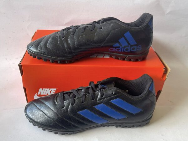 Giày Đá Bóng 2hand Hiệu Adidas
