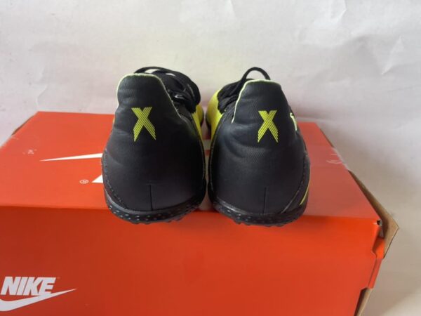 Giày Đá Banh 2hand Hiệu Adidas