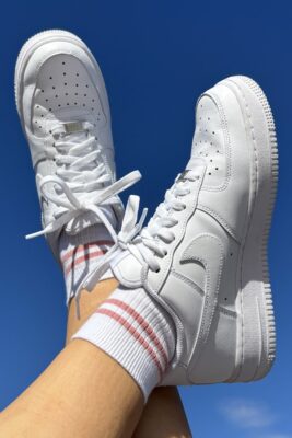 AF1 là đôi giày bóng rổ cao cấp đầu tiên sử dụng công nghệ túi khí Air Sole