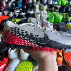 Sỉ Lô 100 Đôi Đá Banh