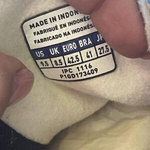 Giày Đá Banh 2hand Hiệu Mizuno