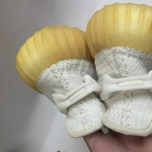 Giày Thể Thao 2hand Hiệu Adidas