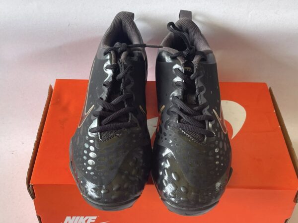 Giày Đá Banh 2hand Hiệu Nike
